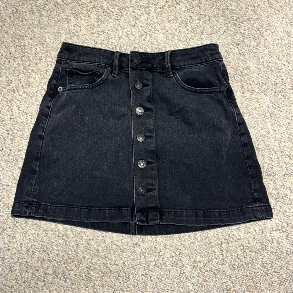 AMERICAN EAGLE Denim Gray/Black Button-Front Skirt